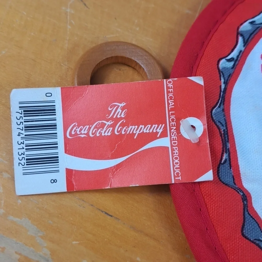 Vintage 1984 Coca-Cola official licensed set of 2 red & white w tags pot holders